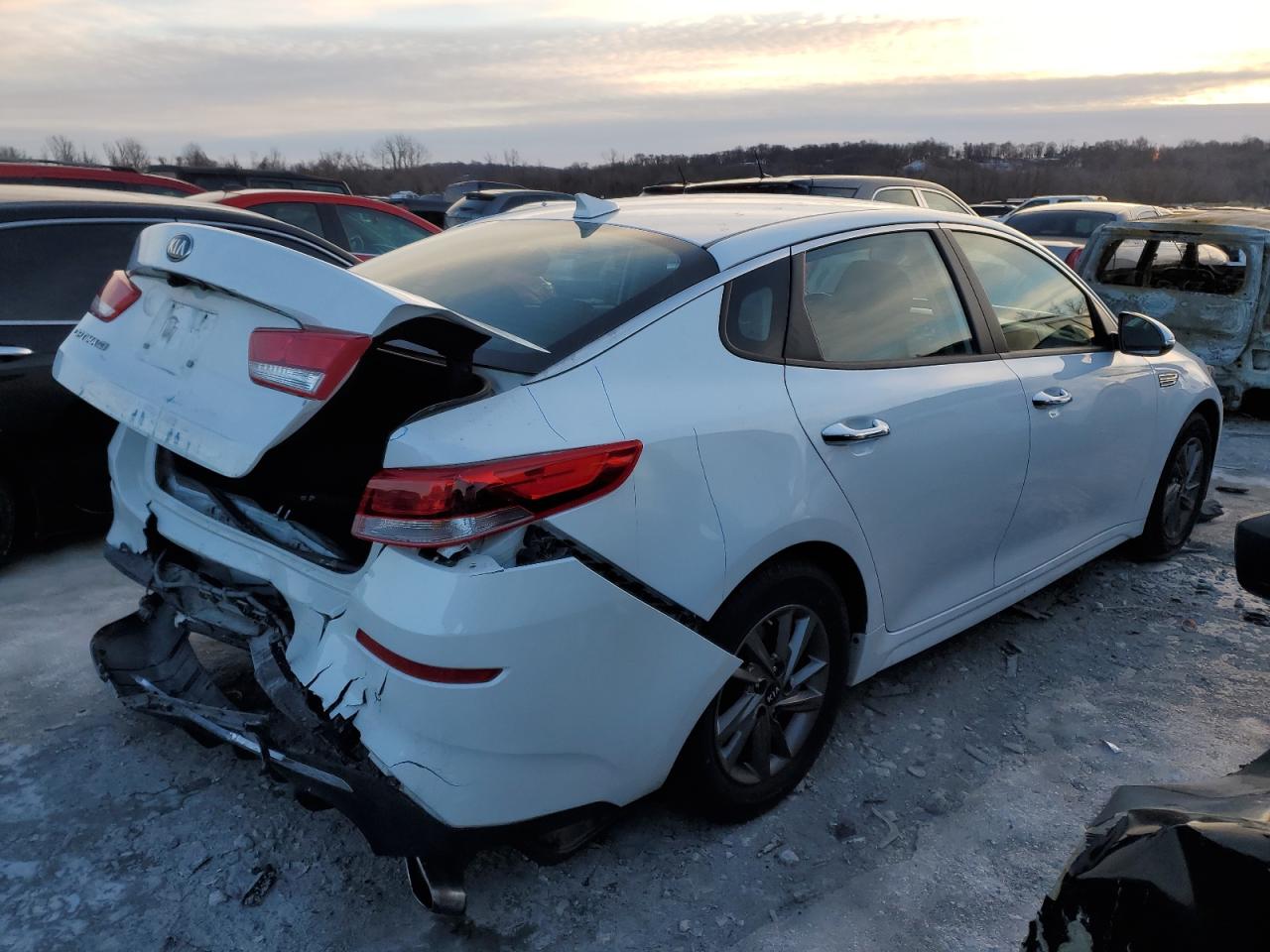 2020 KIA Optima VIN 5XXGT4L35LG436767 Copart auction photo, rear end damage thumbnail 3