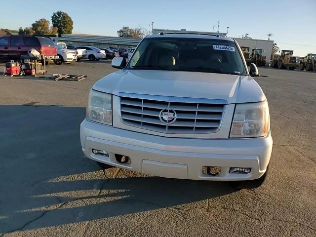 2005 Cadillac Escalade VIN 1GYEK63N85R212376 Copart auction photo, vandalism / rear end damage thumbnail 12