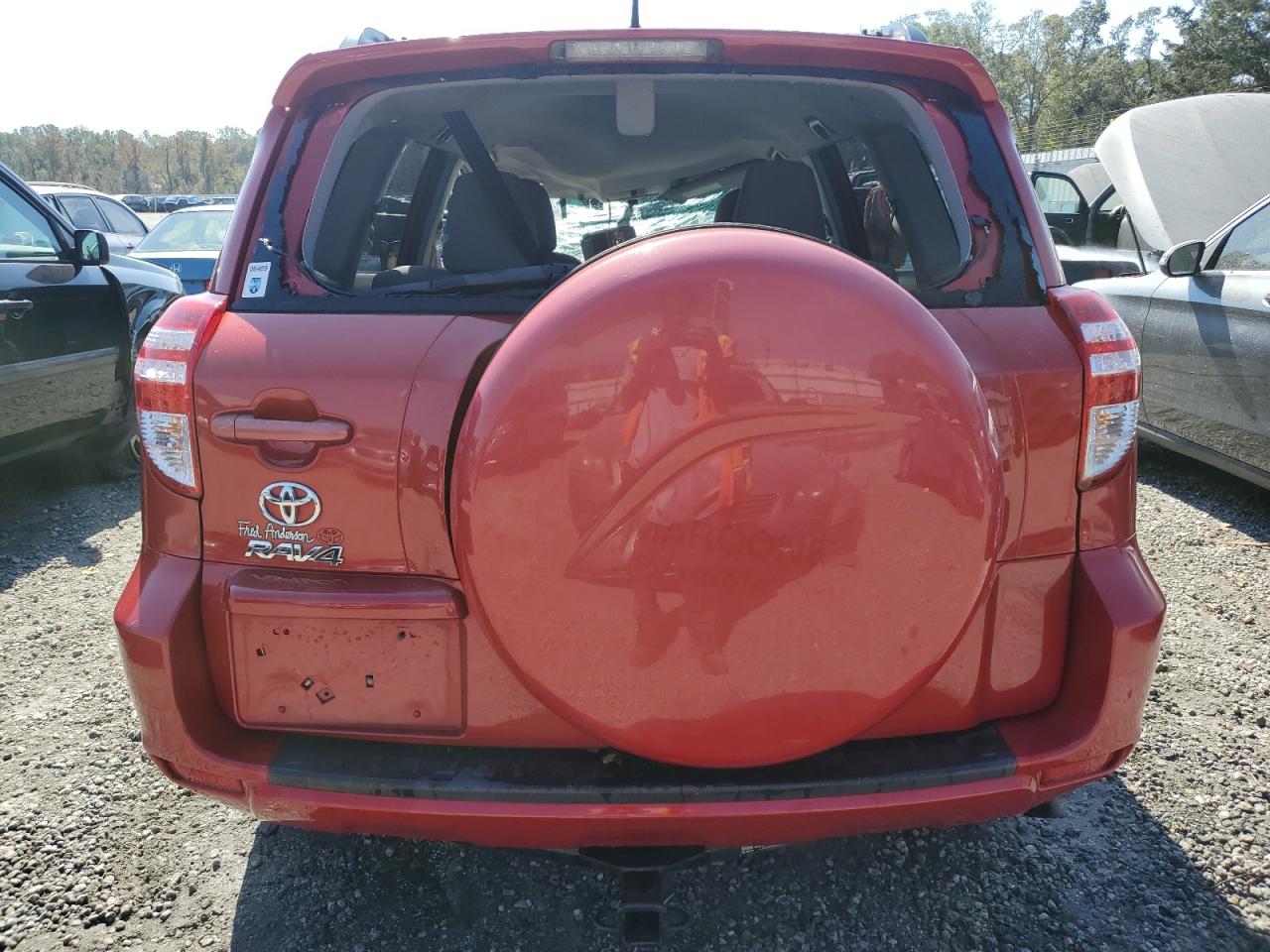 2011 Toyota RAV 4 VIN 2T3ZF4DV4BW093316 Copart auction photo, top/roof / front end damage thumbnail 6
