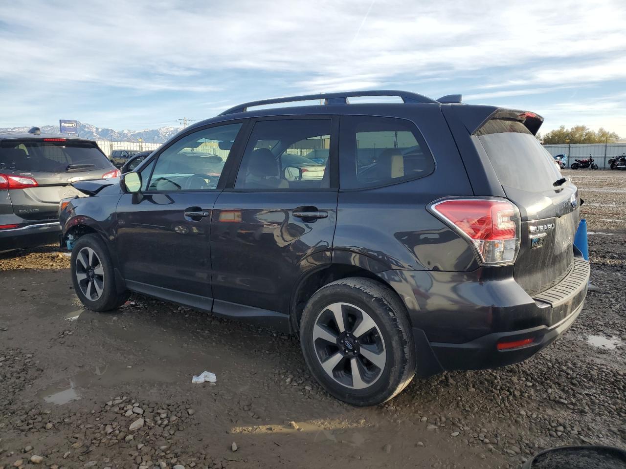 2017 Subaru Forester VIN JF2SJAEC5HH400679 Copart auction photo, front end damage thumbnail 2
