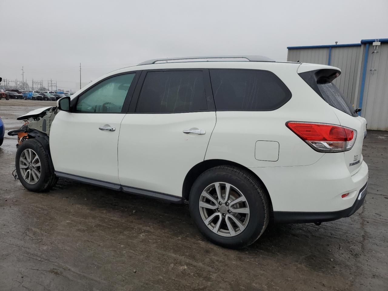 2016 Nissan Pathfinder VIN 5N1AR2MN0GC618886 Copart auction photo, front end / minor dent/scratches damage thumbnail 2