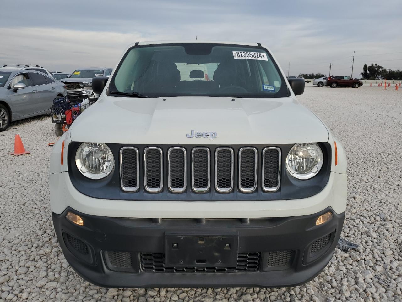 2015 Jeep Renegade VIN ZACCJAAT9FPB15658 Copart auction photo, rear end / minor dent/scratches damage thumbnail 5