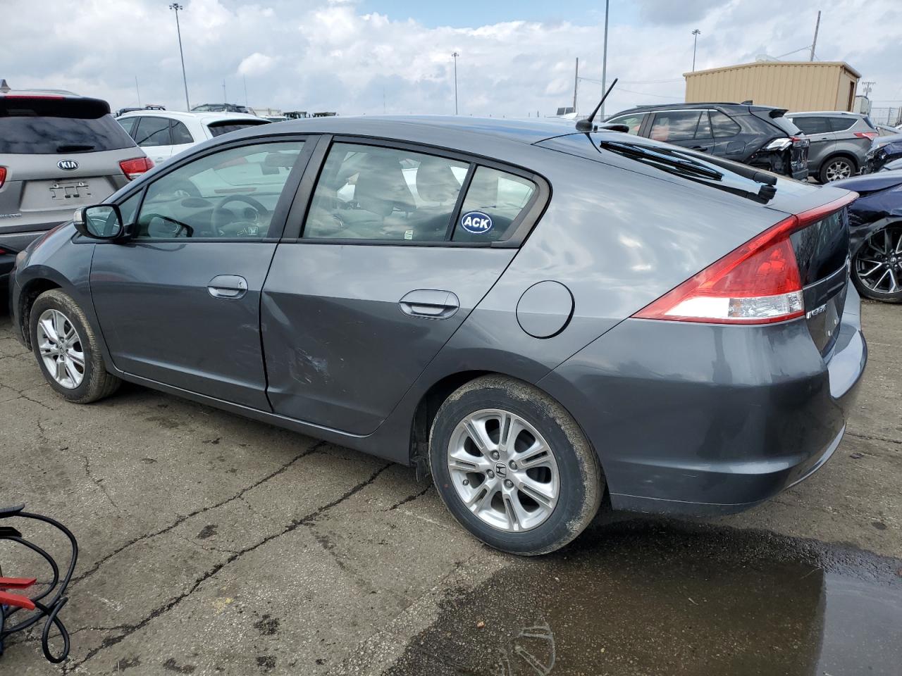 2011 Honda Insight VIN JHMZE2H79BS002115 Copart auction photo, side / undercarriage damage thumbnail 2