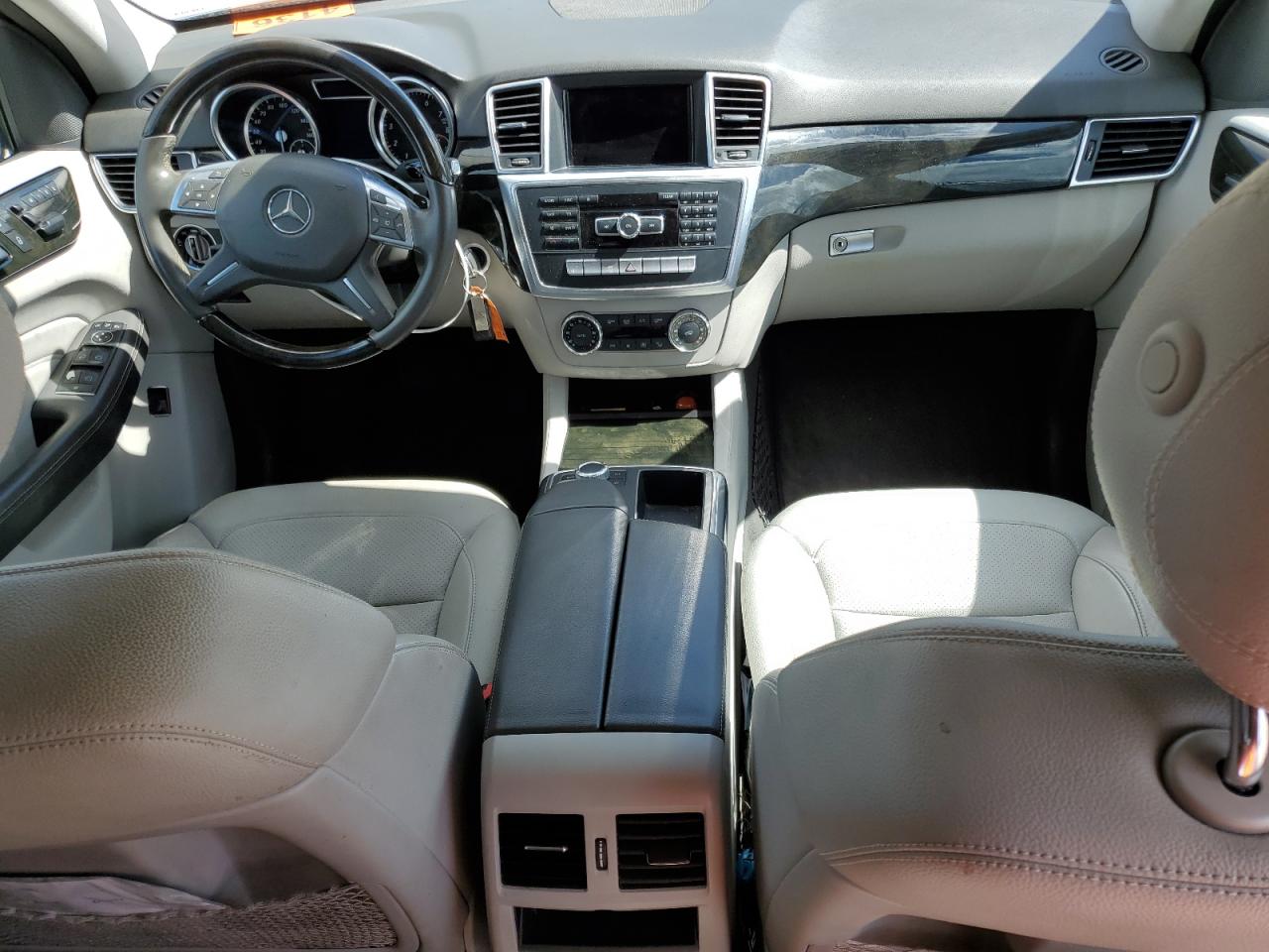 2015 Mercedes-Benz M-klasse VIN 4JGDA5JB2FA604823 Copart auction photo, water/flood damage thumbnail 8