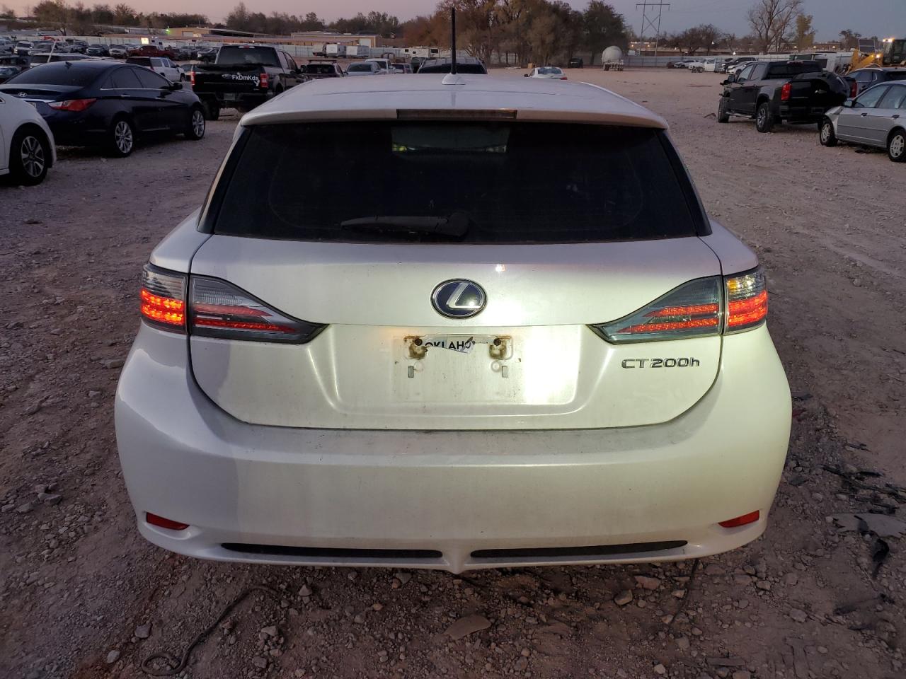 2011 Lexus CT VIN JTHKD5BH0B2028061 Copart auction photo, hail / minor dent/scratches damage thumbnail 6