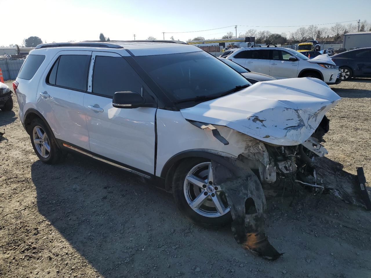 2016 Ford Explorer VIN 1FM5K8D89GGB35151 Copart auction photo, front end damage thumbnail 4