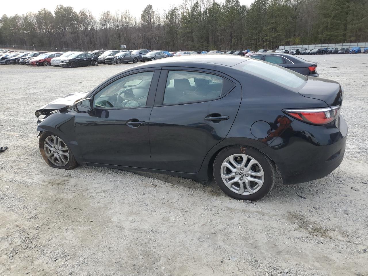 2017 Toyota Yaris VIN 3MYDLBYV8HY172042 Copart auction photo, front end damage thumbnail 2