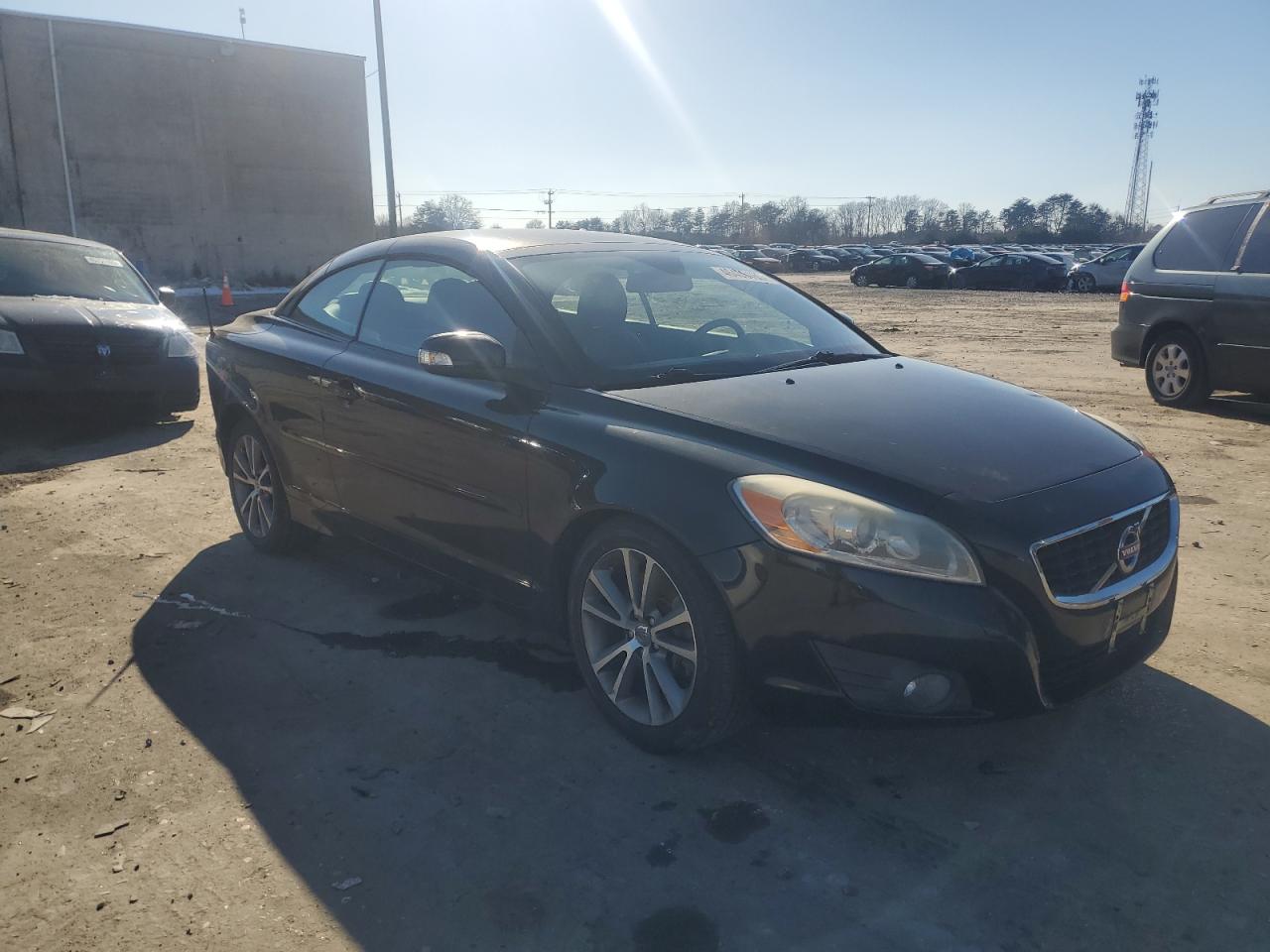 2012 Volvo C70 VIN YV1672MC3CJ131910 Copart auction photo, mechanical / minor dent/scratches damage thumbnail 4