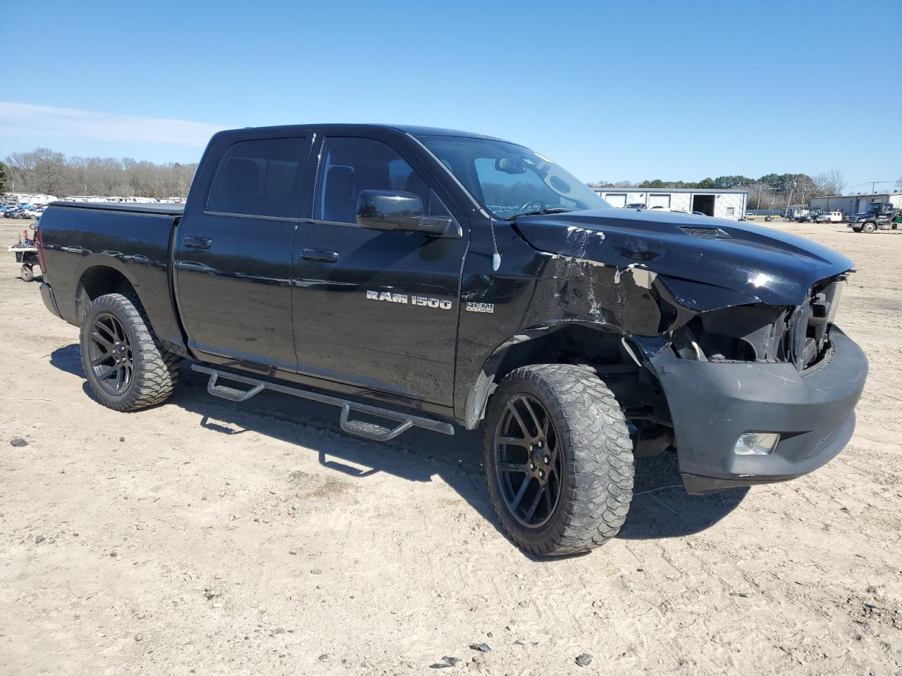 2012 Dodge RAM VIN 1C6RD6MTXCS334068 Copart auction photo, front end / minor dent/scratches damage thumbnail 4