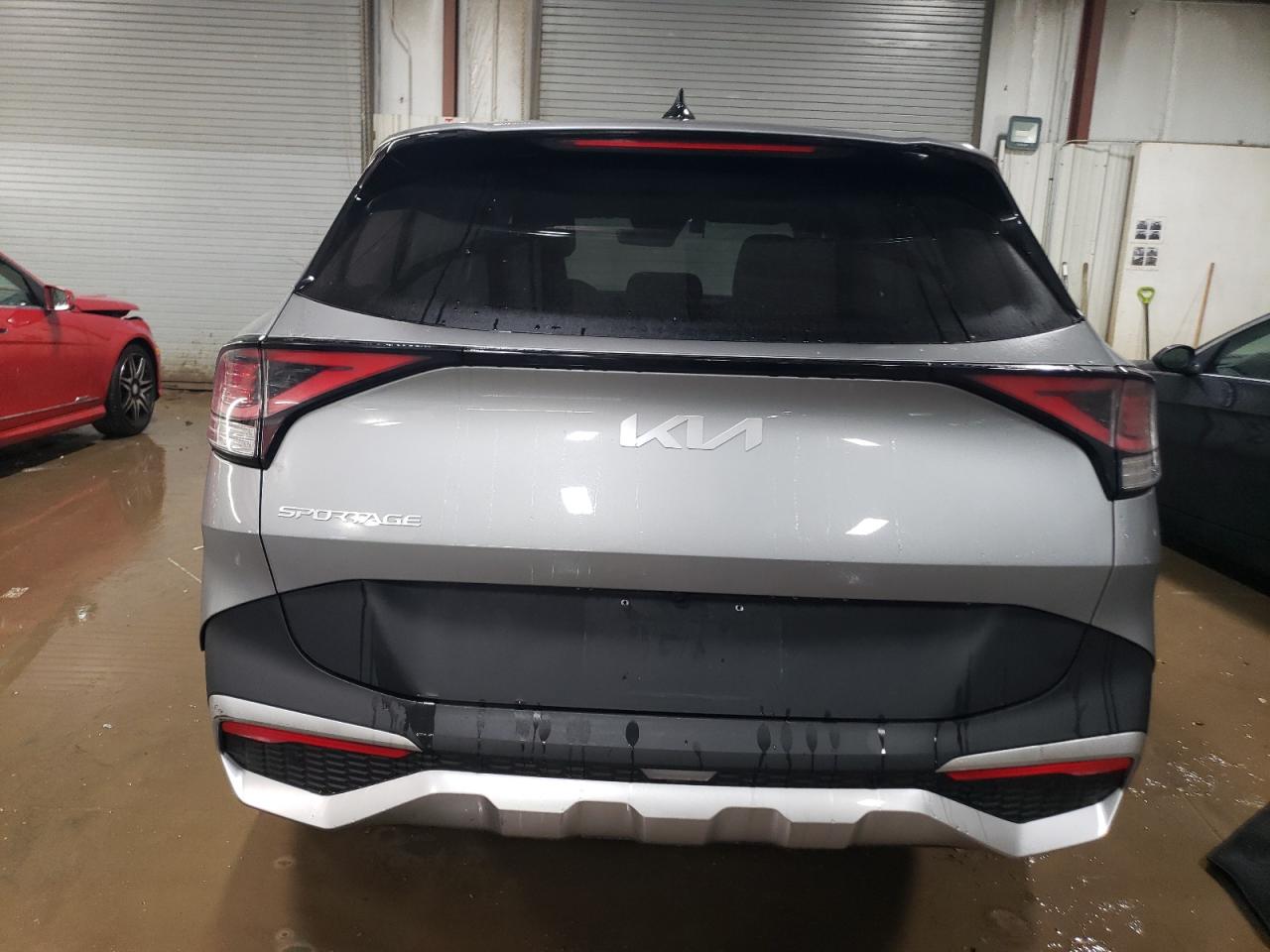 2024 KIA Sportage VIN KNDPU3DFXR7304329 Copart auction photo, front end damage thumbnail 6