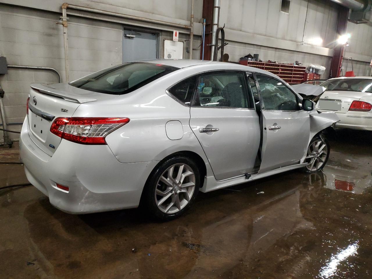 2013 Nissan Sentra VIN 3N1AB7AP2DL647644 Copart auction photo, front end / minor dent/scratches damage thumbnail 3