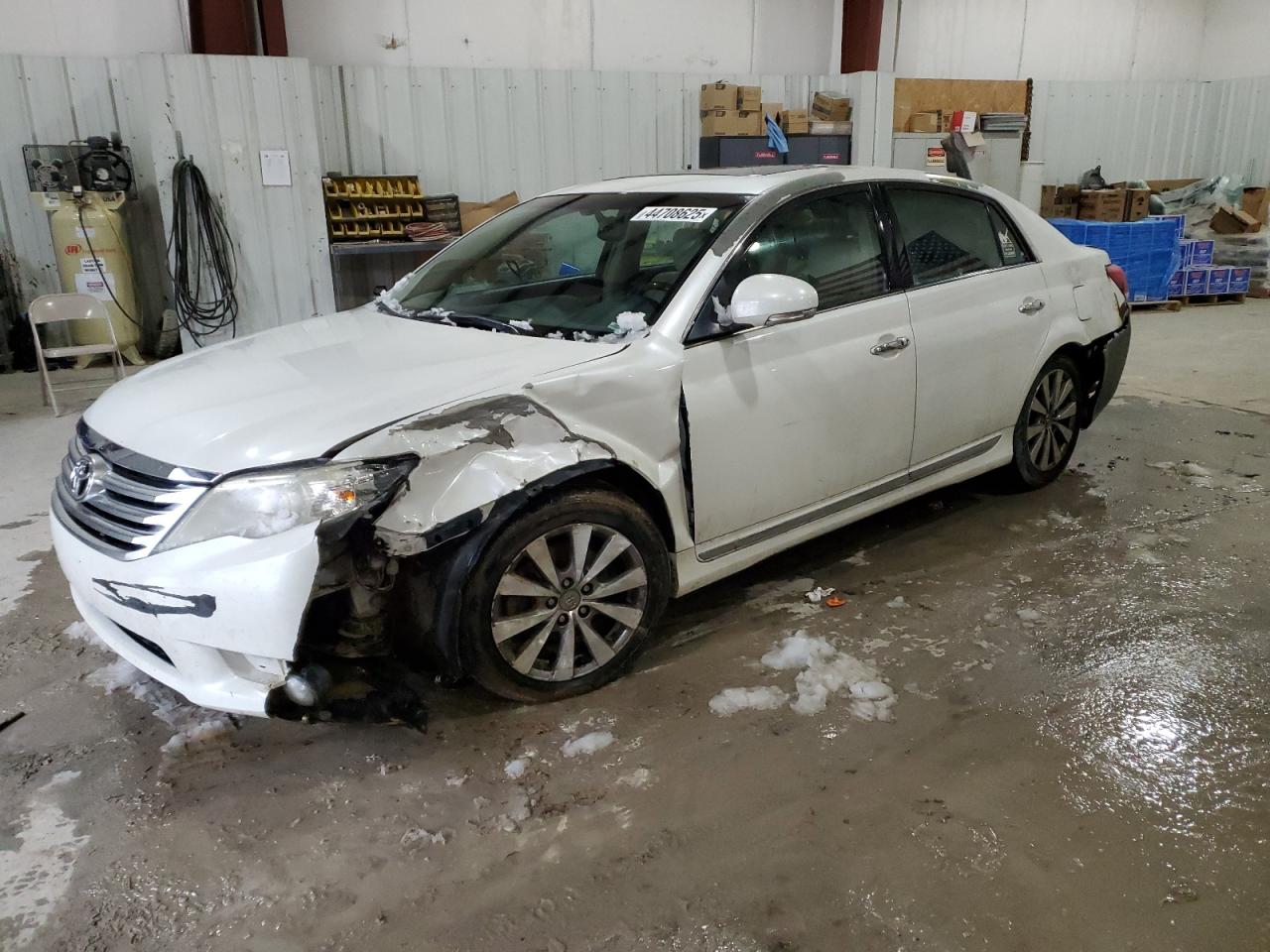2011 Toyota Avalon VIN 4T1BK3DB7BU416795