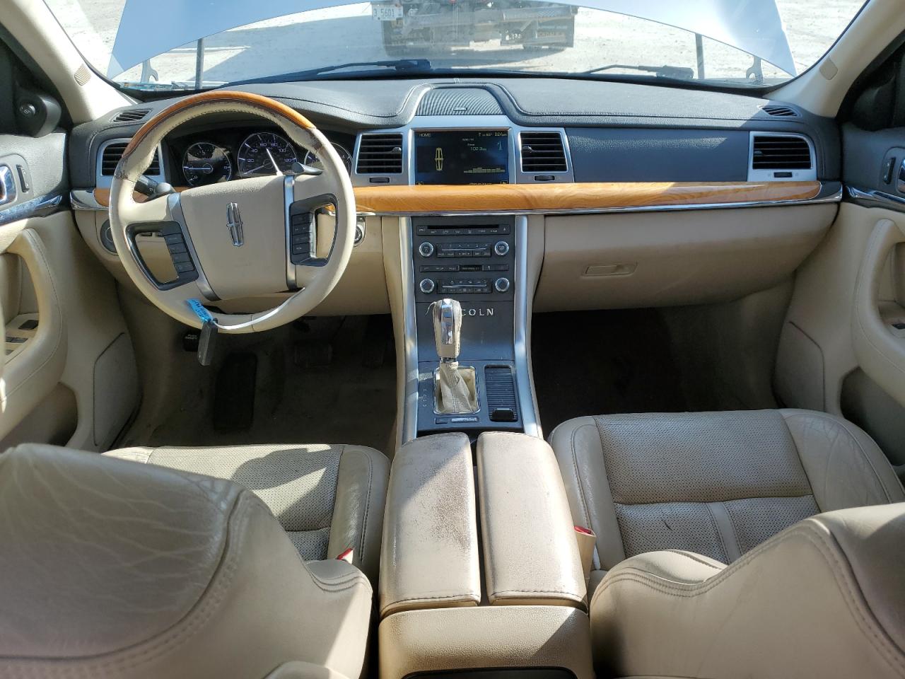 2010 Lincoln MKS VIN 1LNHL9FT6AG612143 Copart auction photo, front end damage thumbnail 8