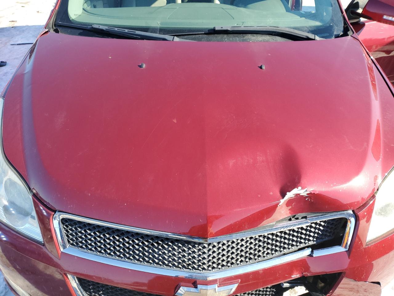 2011 Chevrolet Traverse VIN 1GNKVJED1BJ370826 Copart auction photo, all over damage thumbnail 12