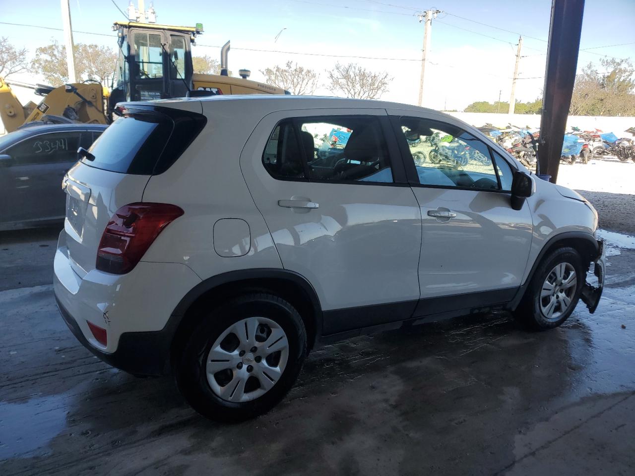 2019 Chevrolet Trax VIN 3GNCJKSB7KL136899 Copart auction photo, front end damage thumbnail 3