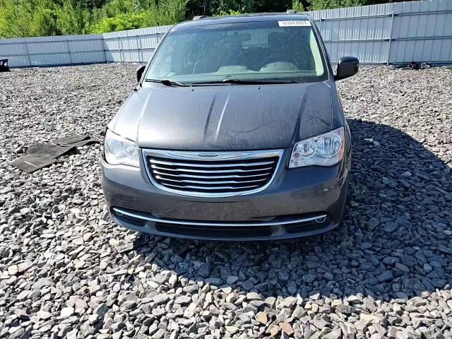 2016 Chrysler Town & Country VIN 2C4RC1BG8GR205161 Copart auction photo, front end / side damage thumbnail 11