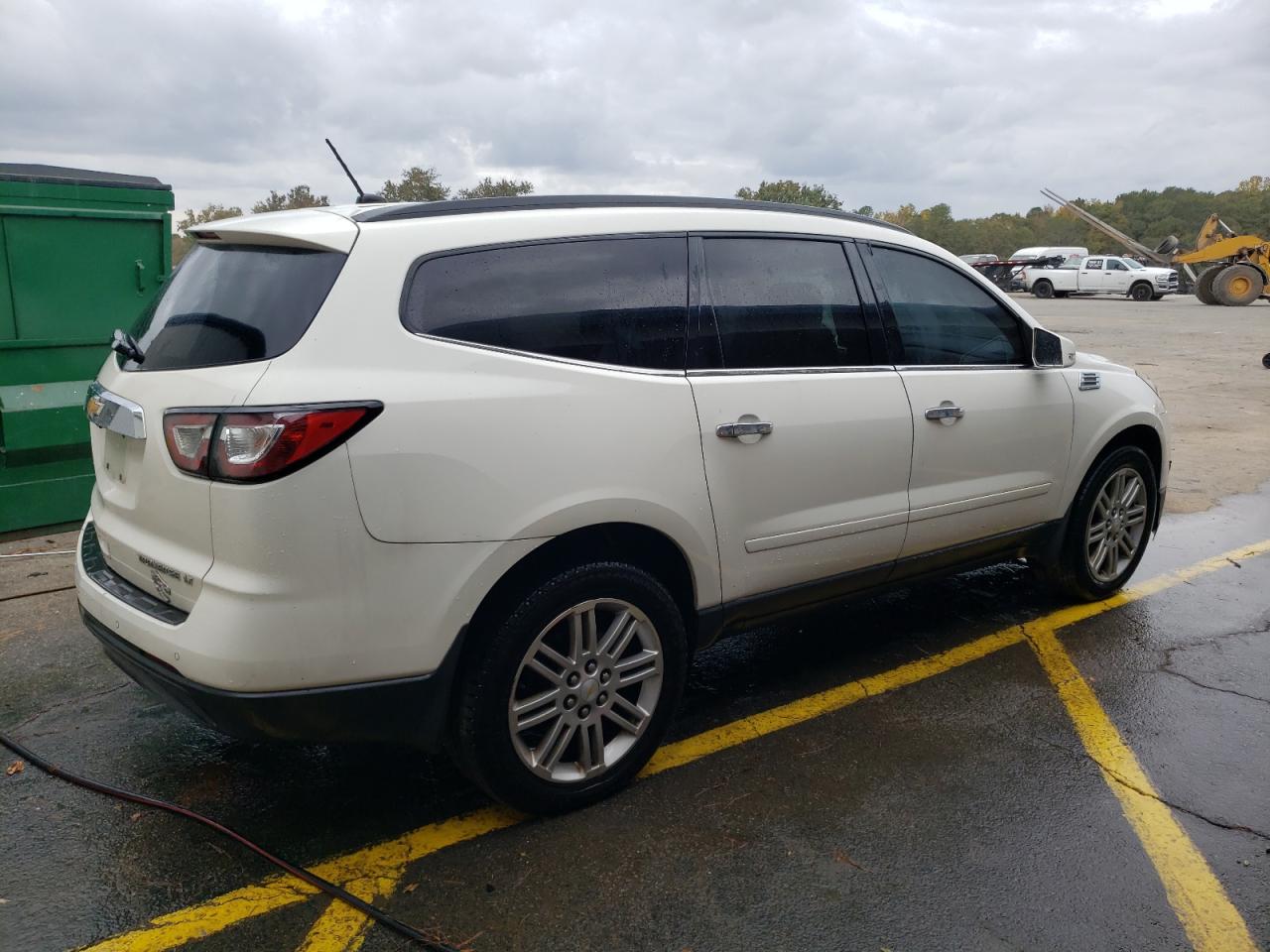 2015 Chevrolet Traverse VIN 1GNKVGKD7FJ318033 Copart auction photo, water/flood damage thumbnail 3