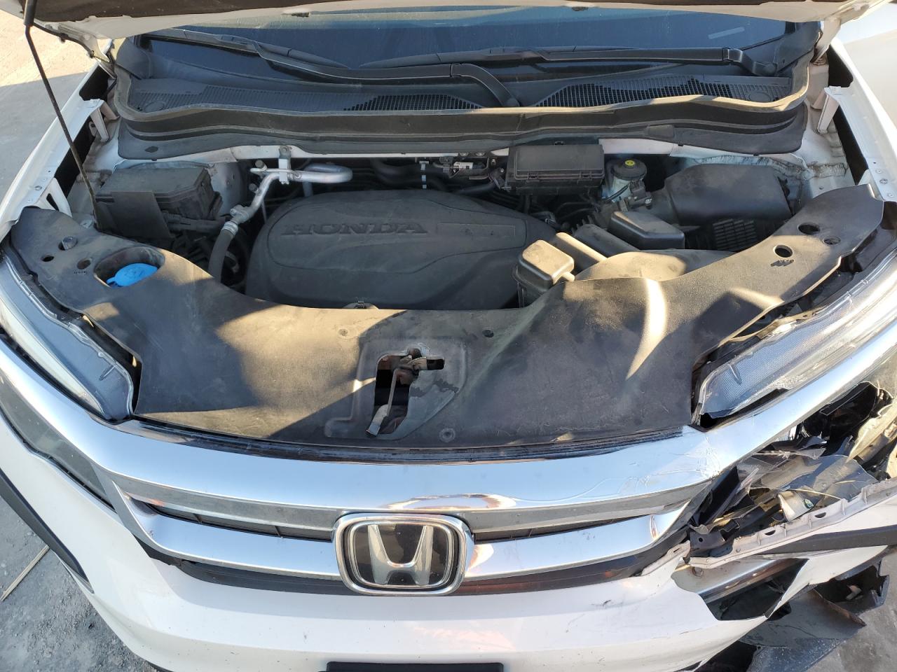 2021 Honda Pilot VIN 5FNYF5H33MB029870 Copart auction photo, front end damage thumbnail 14