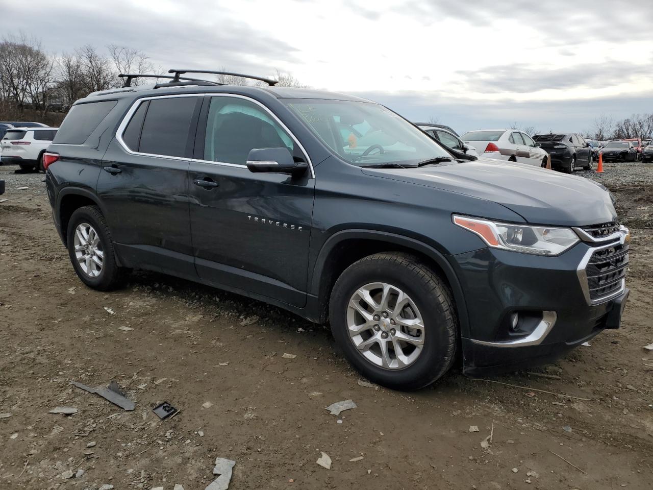 2018 Chevrolet Traverse VIN 1GNERGKW5JJ195876 Copart auction photo, front end damage thumbnail 4