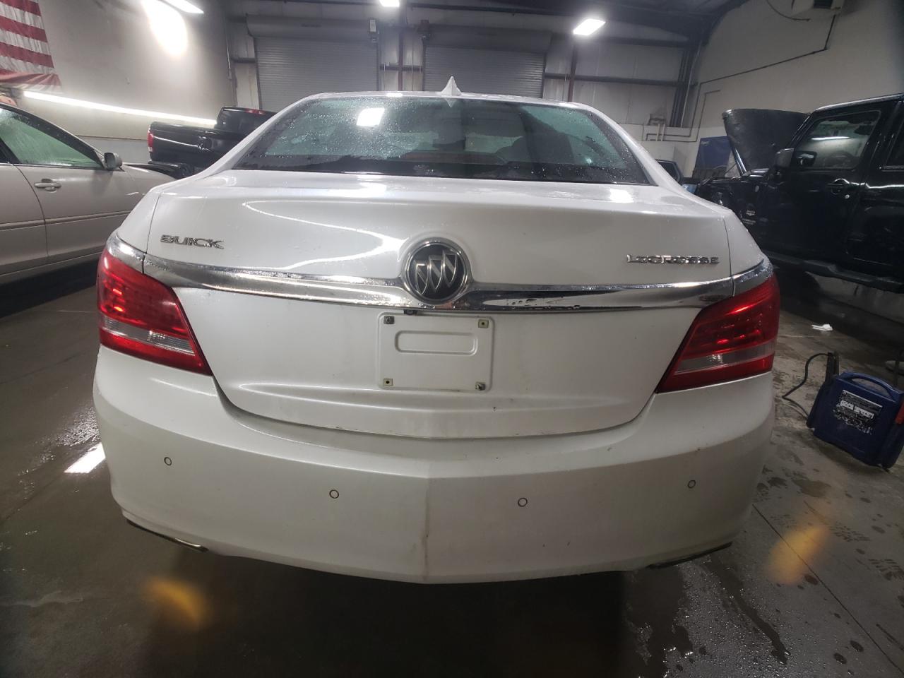 2015 Buick LaCrosse VIN 1G4GB5G32FF141059 Copart auction photo, front end damage thumbnail 6