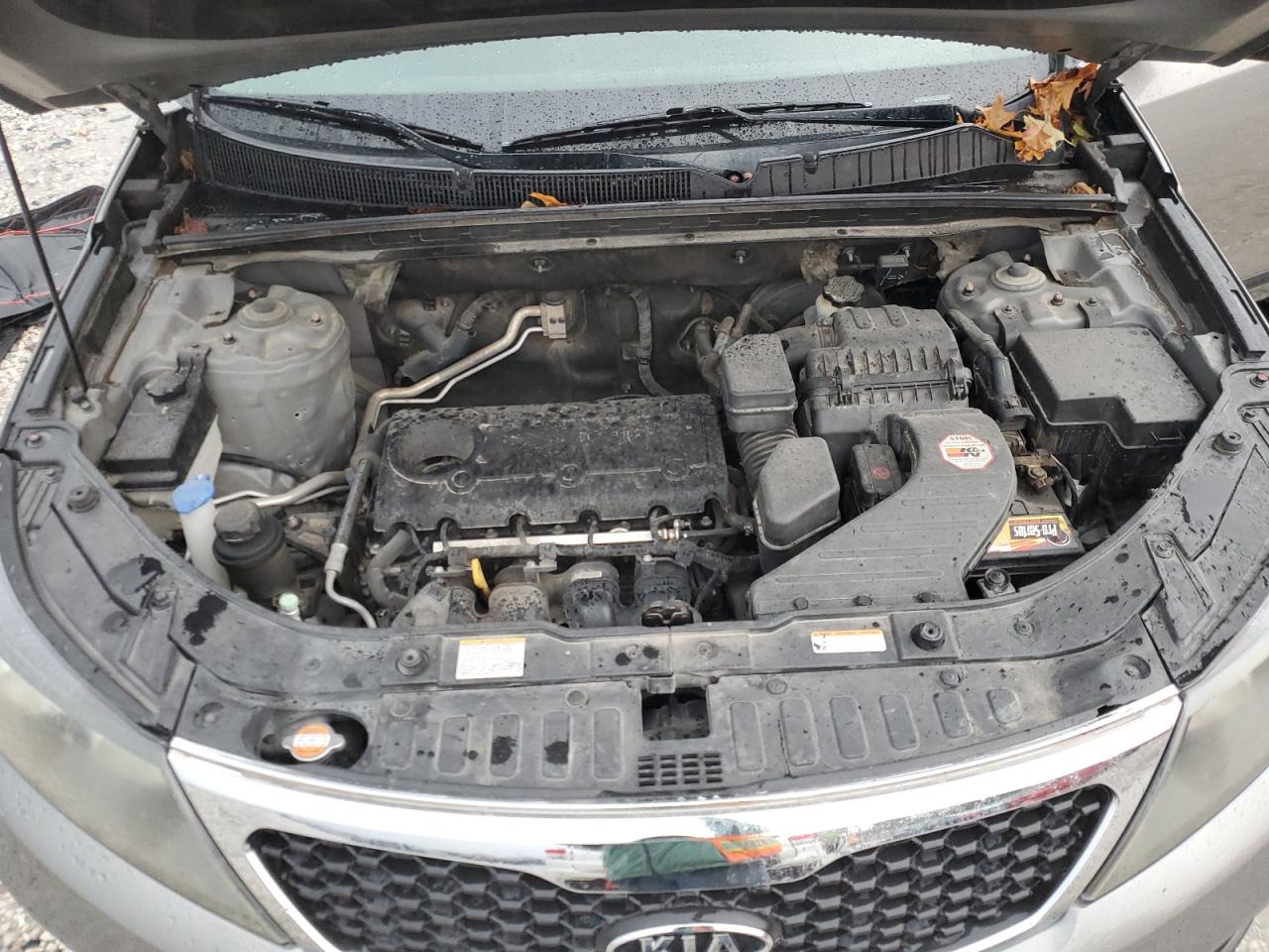 2011 KIA Sorento VIN 5XYKU4A10BG087763 Copart auction photo, rear end damage thumbnail 13