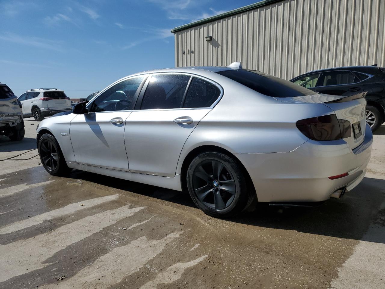 2013 BMW 5er VIN WBAXG5C56DD231933 Copart auction photo, front end / side damage thumbnail 2