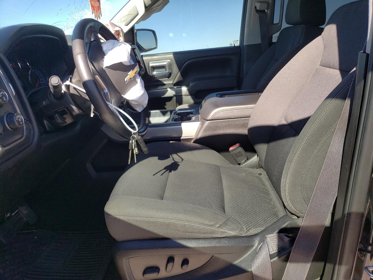 2017 Chevrolet Silverado VIN 3GCUKREC2HG233761 Copart auction photo, front end damage thumbnail 7