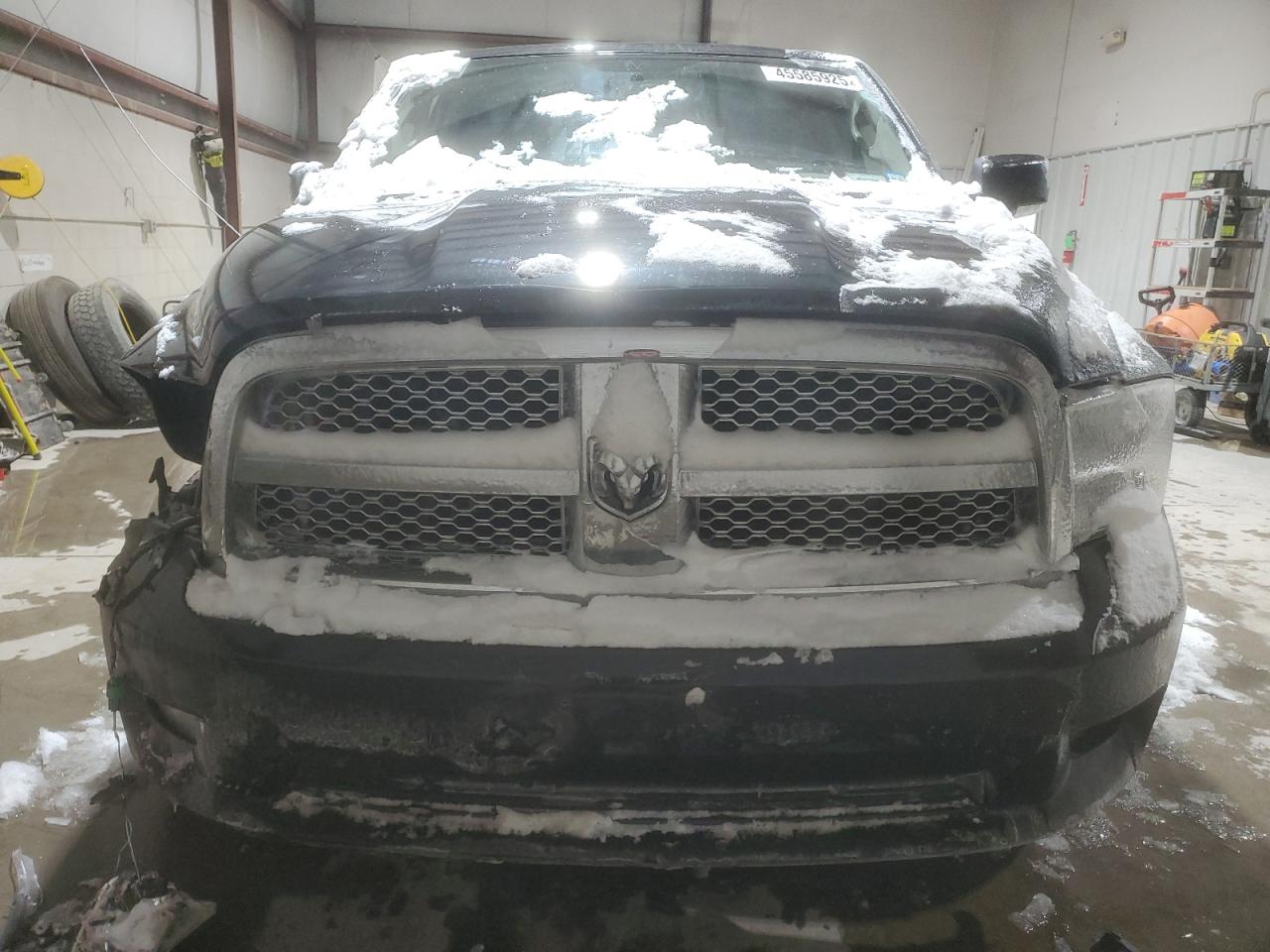 2010 Dodge RAM VIN 1D7RV1GT0AS196998 Copart auction photo, front end / side damage thumbnail 5