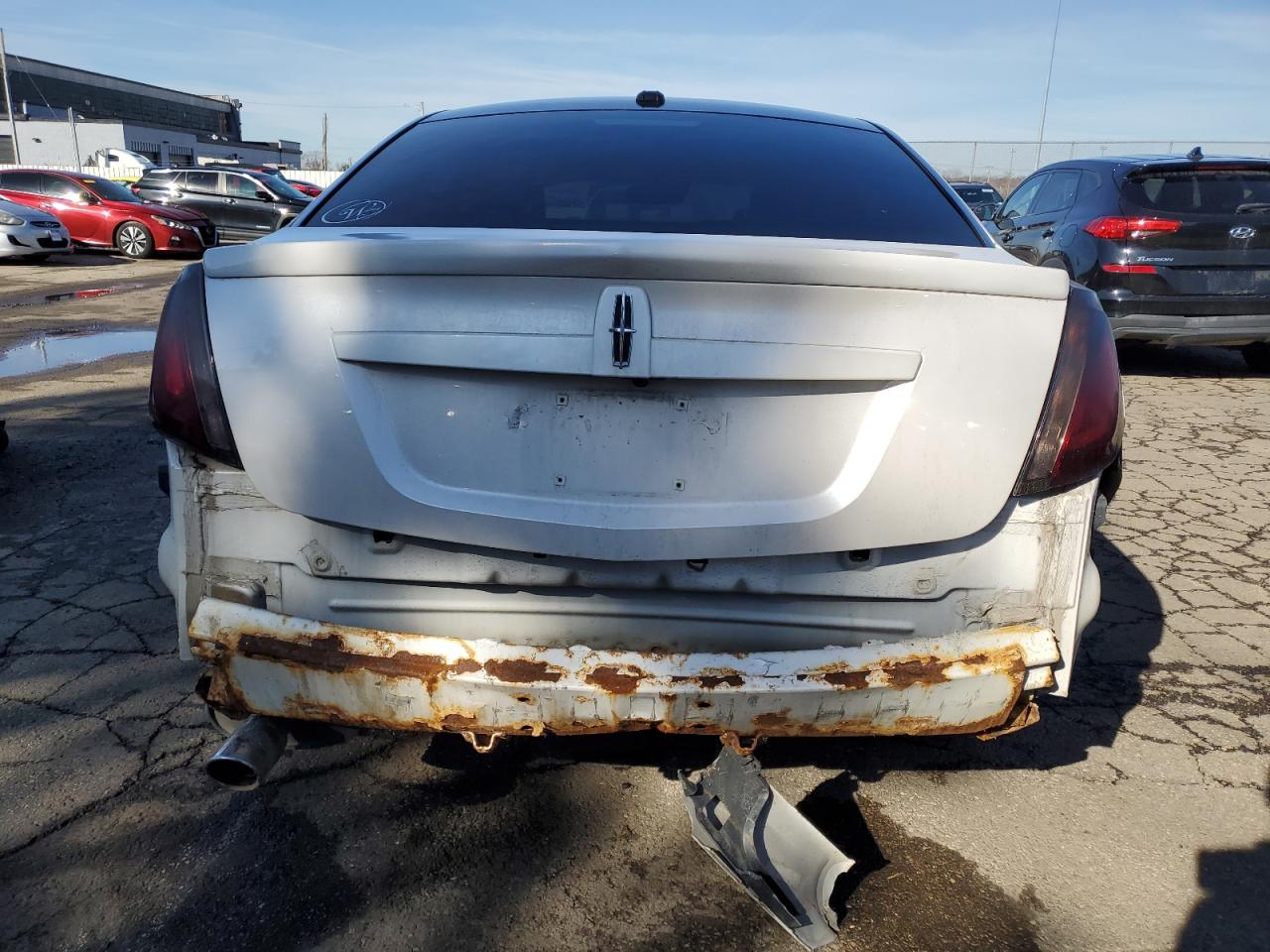 2011 Lincoln MKS VIN 1LNHL9FT1BG605568 Copart auction photo, rear end / front end damage thumbnail 6