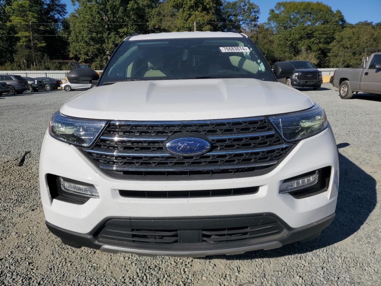 2022 Ford Explorer VIN 1FMSK7DH6NGA61620 Copart auction photo, side damage thumbnail 5