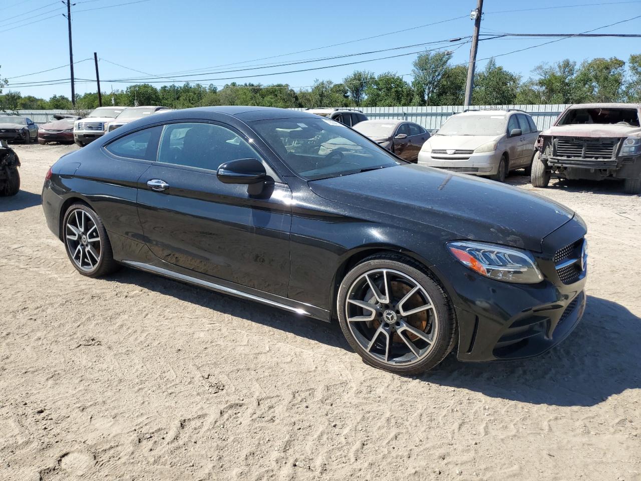 2019 Mercedes-Benz C-klasse VIN WDDWJ8DB8KF922765 Copart auction photo, water/flood / minor dent/scratches damage thumbnail 4