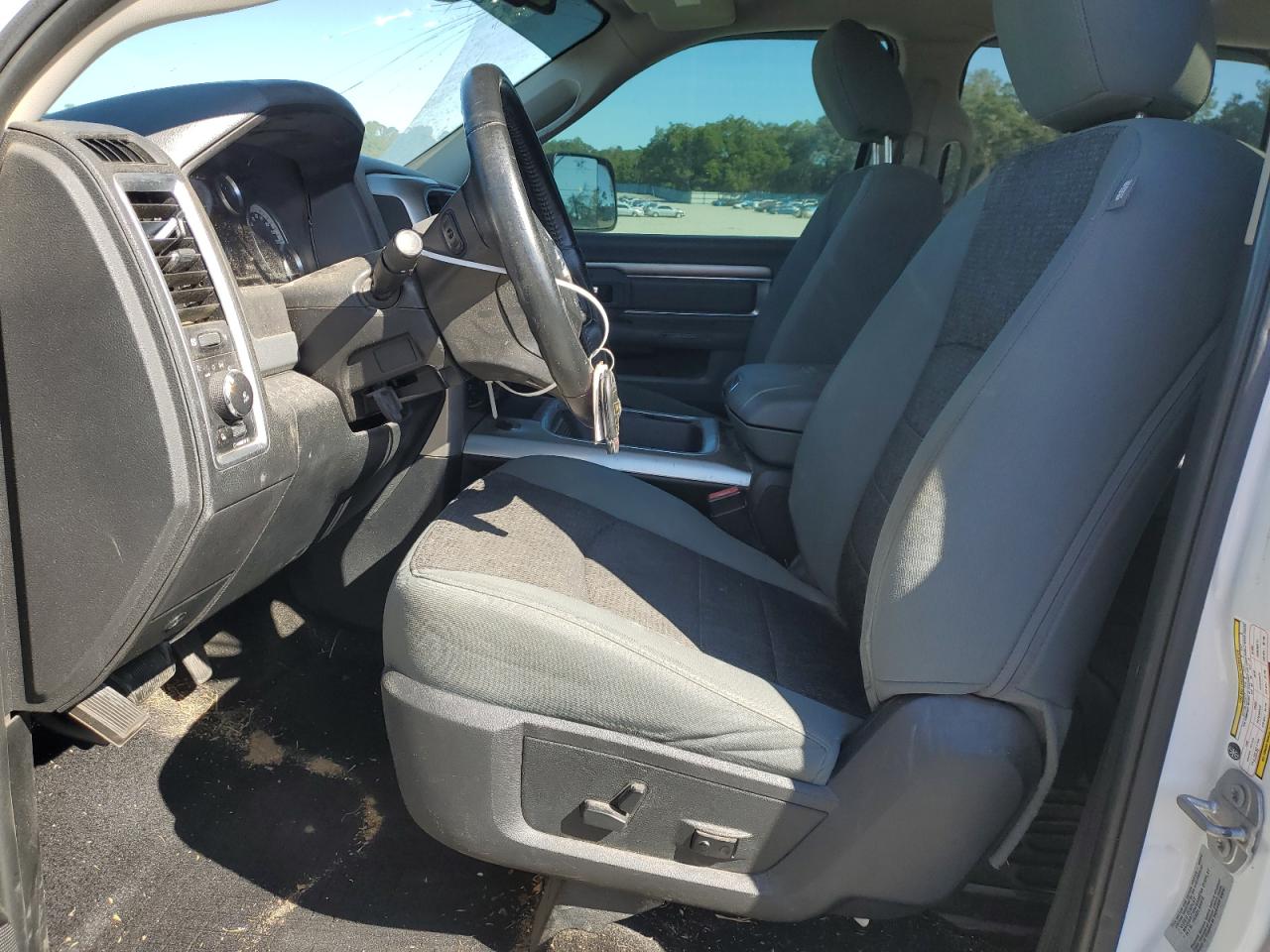 2017 RAM 1500 VIN 3C6RR7LT9HG565440 Copart auction photo, minor dent/scratches damage thumbnail 7