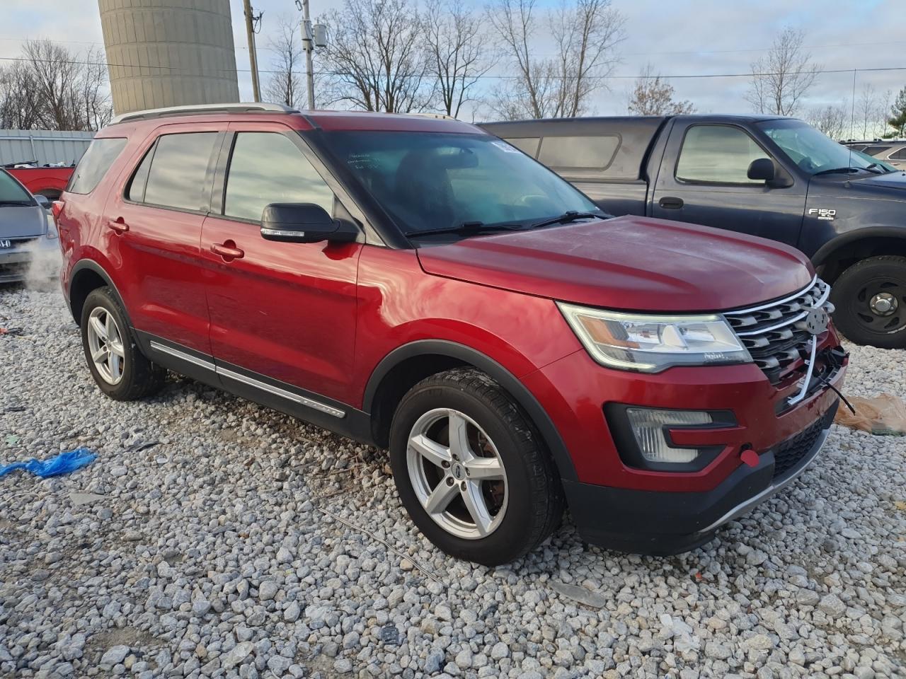 2017 Ford Explorer VIN 1FM5K8D81HGA10369 Copart auction photo, front end damage thumbnail 4