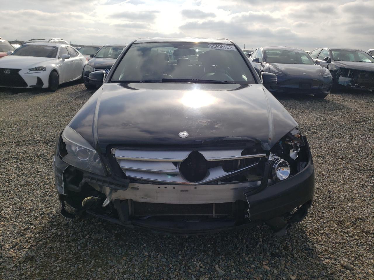 2011 Mercedes-Benz C-klasse VIN WDDGF8BBXBR139793 Copart auction photo, all over / undercarriage damage thumbnail 5