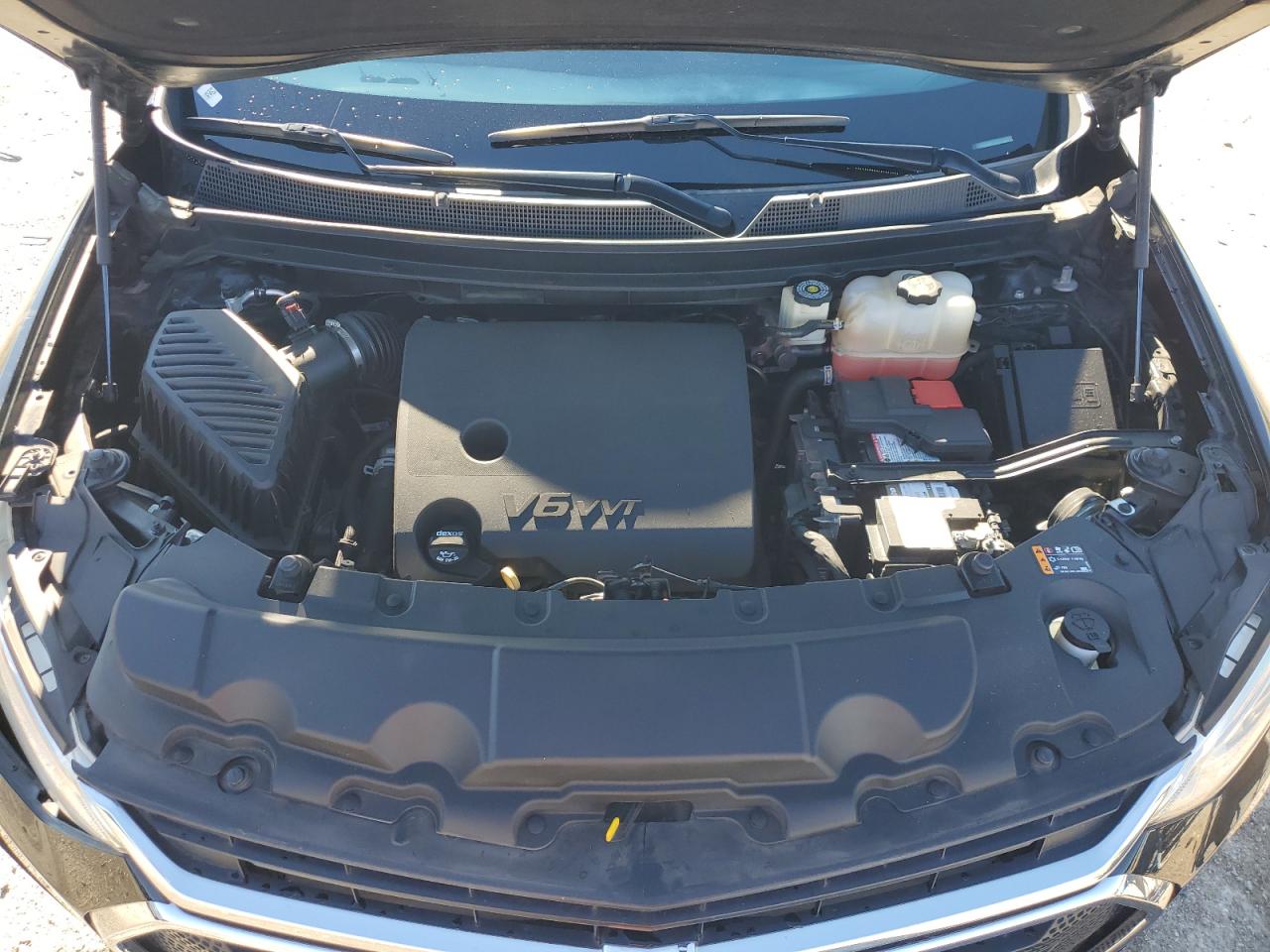 2018 Chevrolet Traverse VIN 1GNERFKWXJJ272459 Copart auction photo, front end / undercarriage damage thumbnail 14