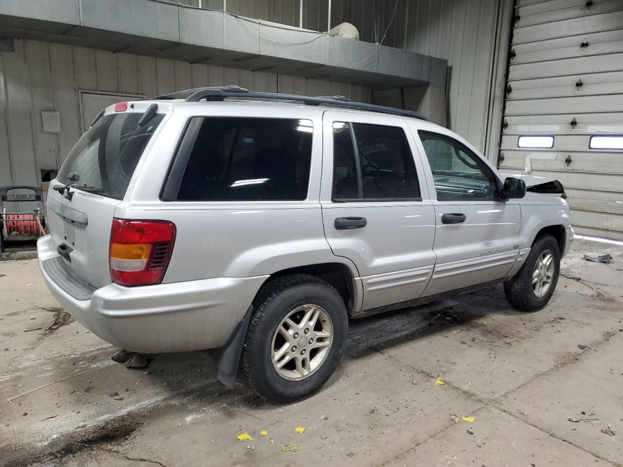 2004 Jeep Grand Cherokee VIN 1J4GW48S14C123766 Copart auction photo, front end damage thumbnail 3