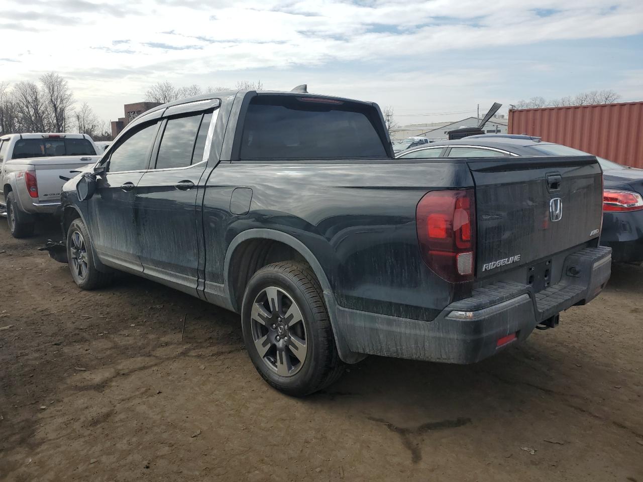 2017 Honda Ridgeline VIN 5FPYK3F68HB024075 Copart auction photo, front end damage thumbnail 2