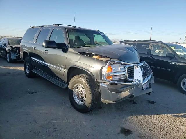 2003 GMC Yukon VIN 3GKGK26G73G301216 Copart auction photo, front end / undercarriage damage thumbnail 11