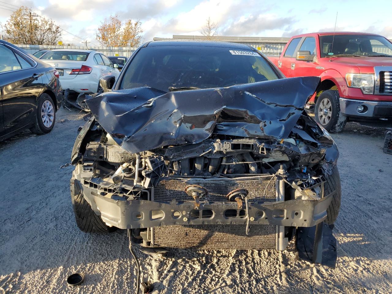 2016 Ford Focus VIN 1FADP3K25GL331233 Copart auction photo, front end / minor dent/scratches damage thumbnail 5