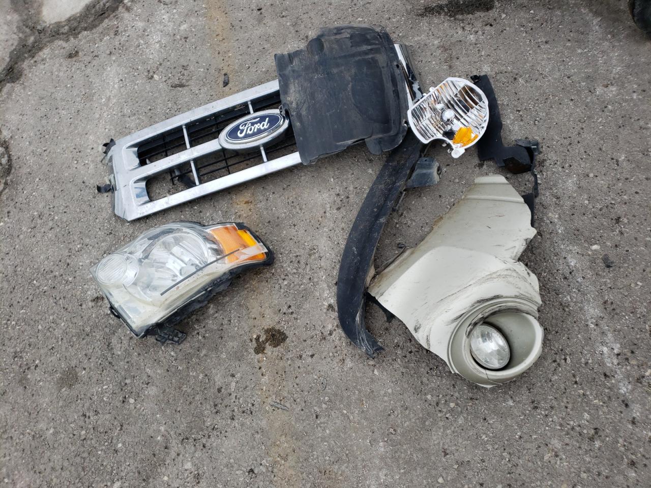 2012 Ford Escape VIN 1FMCU9DG7CKB92700 Copart auction photo, front end damage thumbnail 15