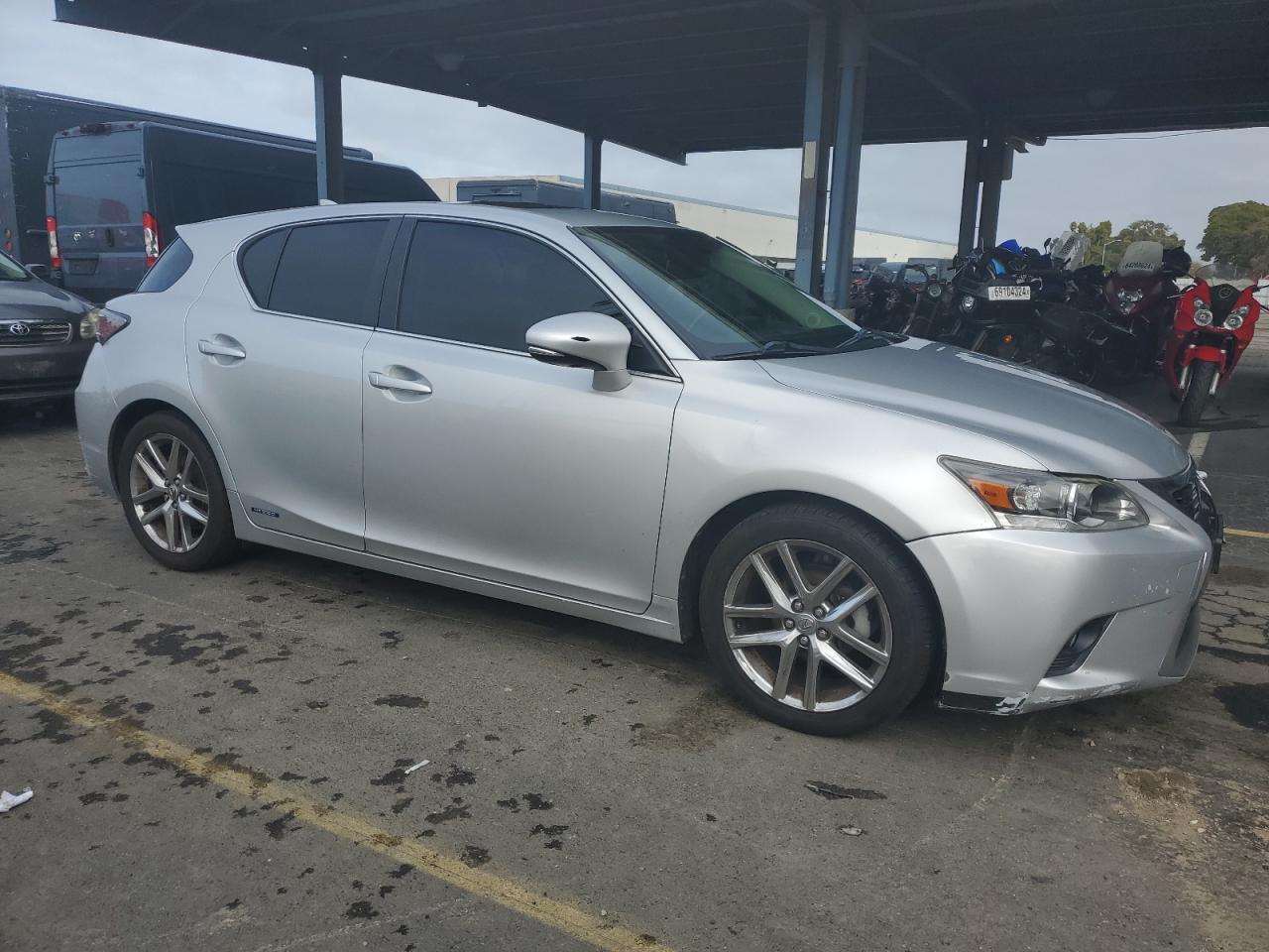 2015 Lexus CT VIN JTHKD5BH8F2216266 Copart auction photo, water/flood damage thumbnail 4