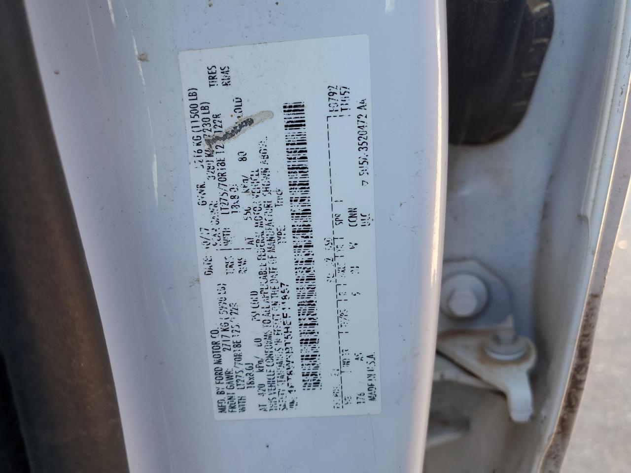 2017 Ford F350 VIN 1FT8W3BT5HEF11857 Copart auction photo, rear end / side damage thumbnail 12