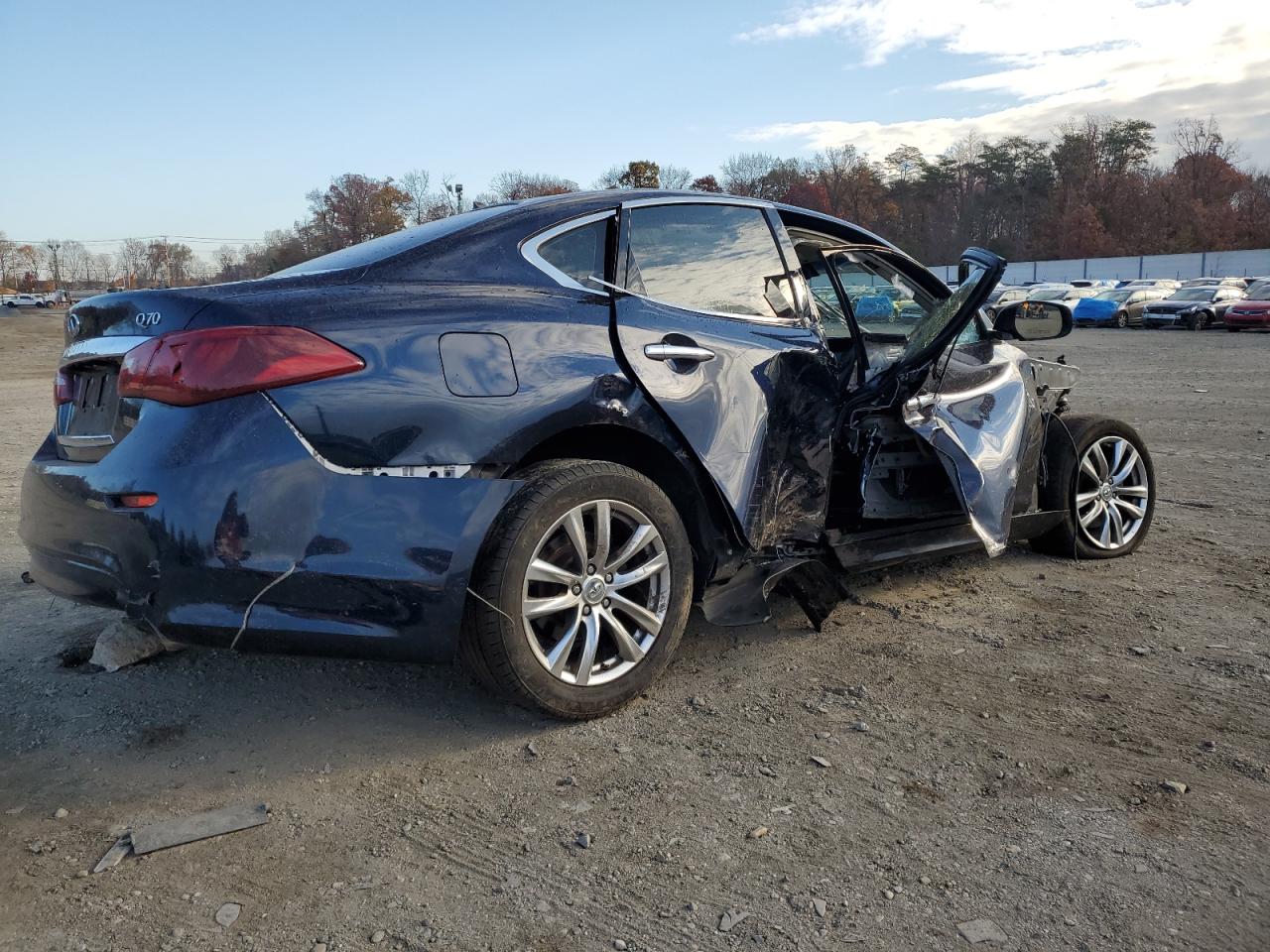 2018 Infiniti Q70 VIN JN1BY1AP8JM180683 Copart auction photo, all over / minor dent/scratches damage thumbnail 3