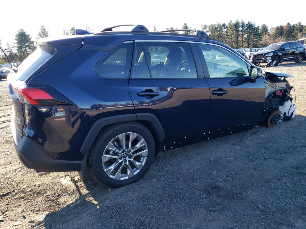 2024 Toyota RAV 4 VIN 2T3A1RFV2RW481760 Copart auction photo, front end / undercarriage damage thumbnail 3