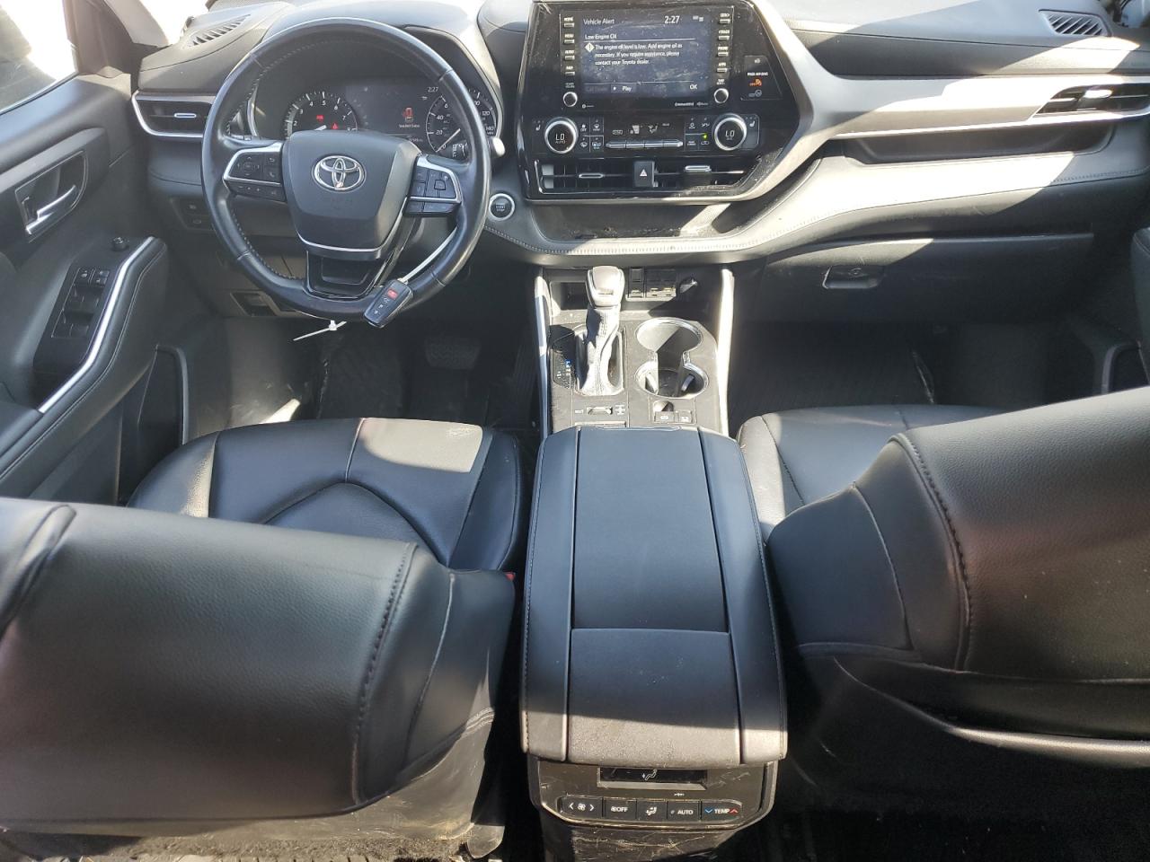 2021 Toyota Highlander VIN 5TDGZRBH1MS528757 Copart auction photo, front end / minor dent/scratches damage thumbnail 8