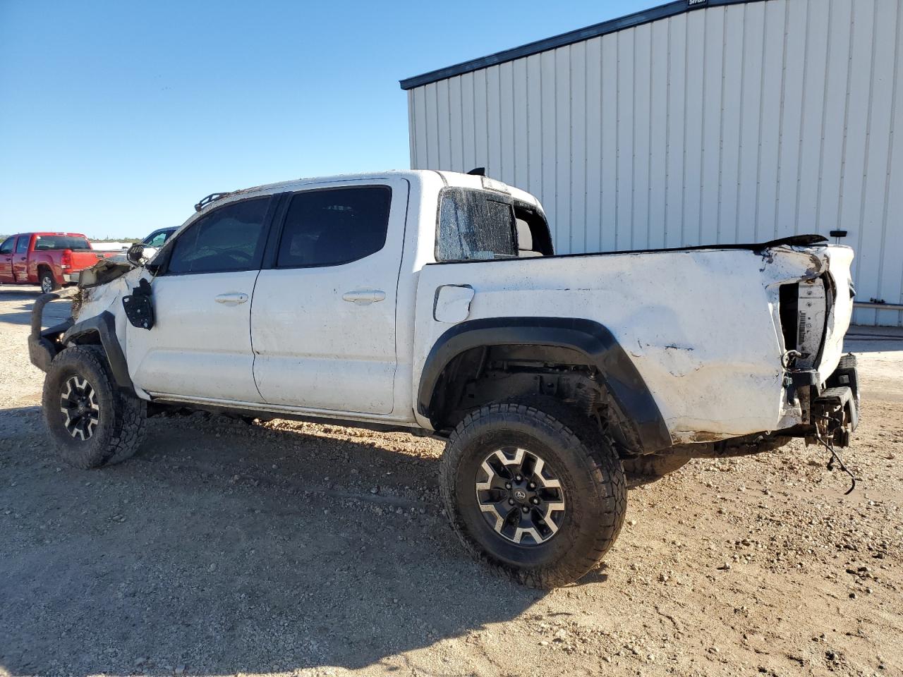 2017 Toyota Tacoma VIN 3TMCZ5AN3HM053455 Copart auction photo, rollover / top/roof damage thumbnail 2
