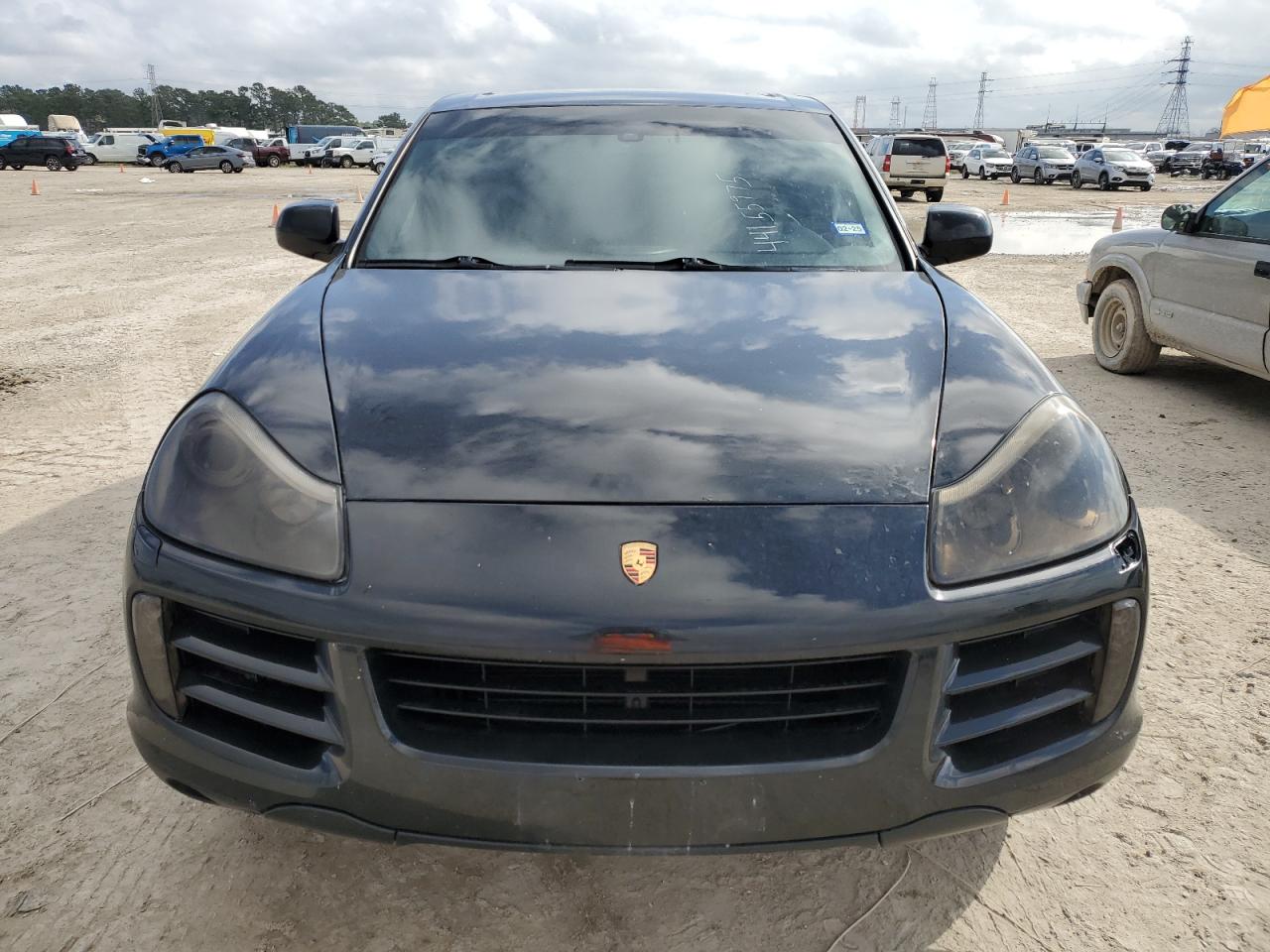2009 Porsche Cayenne VIN WP1AA29P79LA10712 Copart auction photo, normal wear / minor dent/scratches damage thumbnail 5