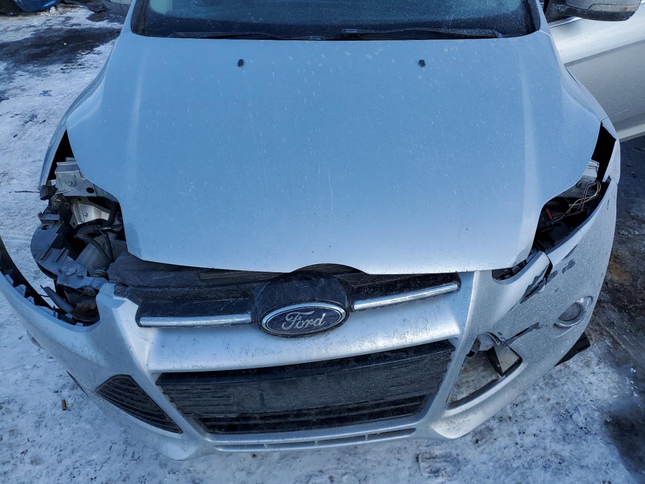 2012 Ford Focus VIN 1FAHP3H23CL437764 Copart auction photo, front end damage thumbnail 13
