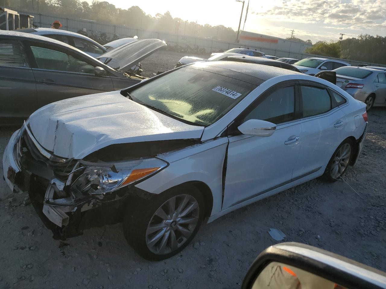 2017 Hyundai Azera VIN KMHFH4JG8HA586583