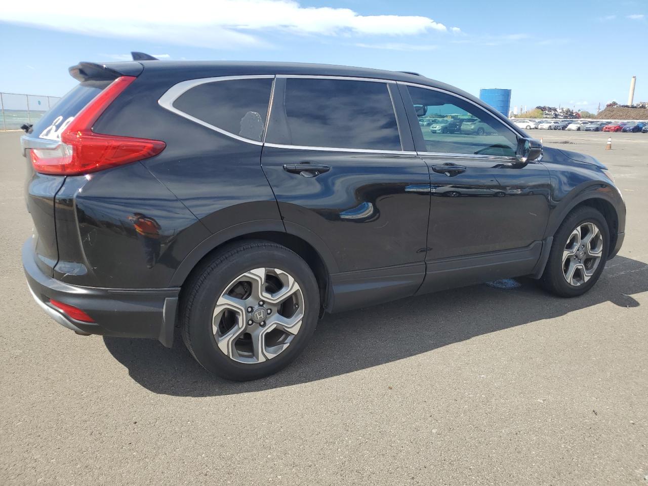 2018 Honda CR-V VIN 5J6RW1H8XJA005931 Copart auction photo, front end / rear end damage thumbnail 3